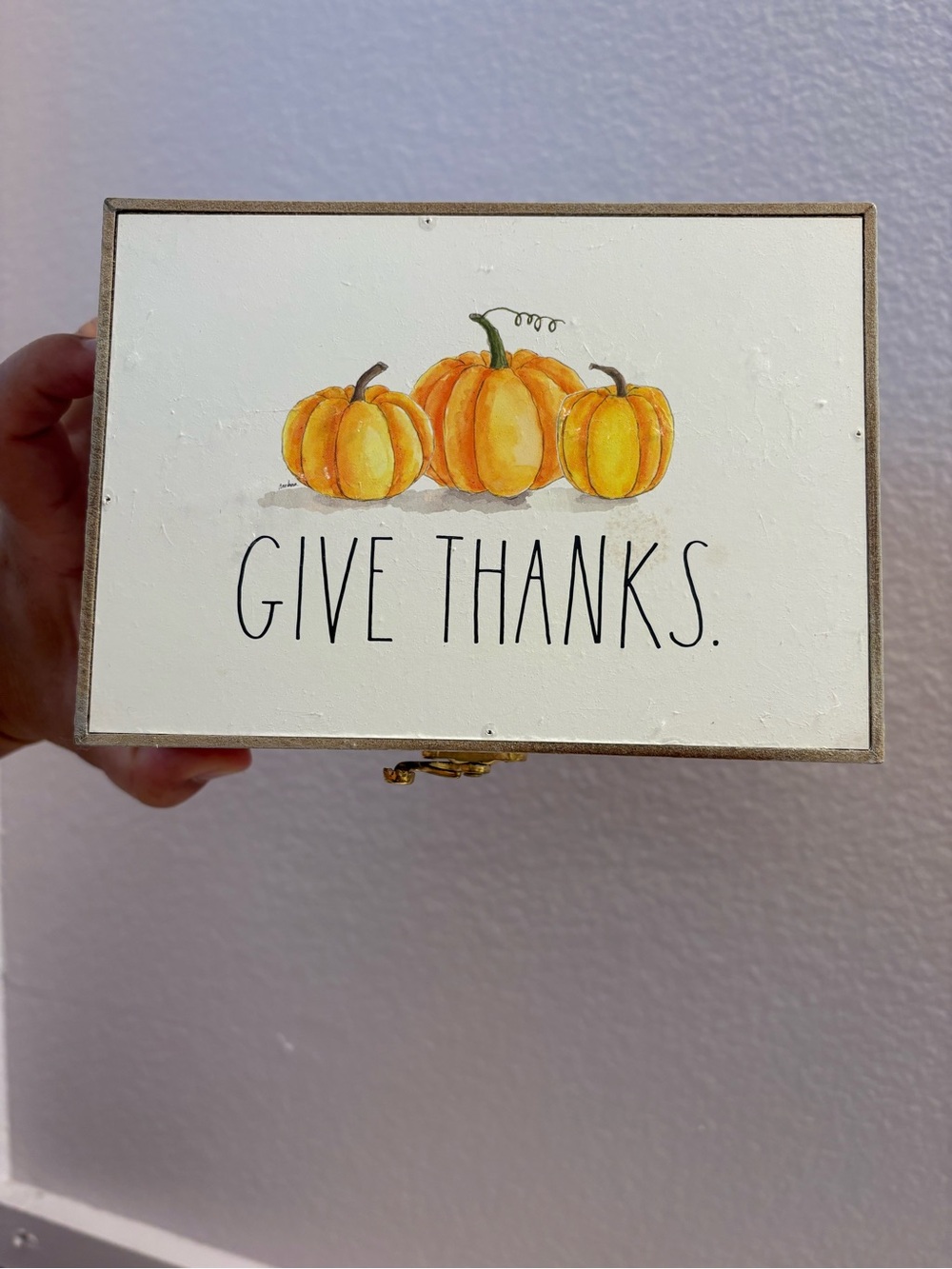Rae Dunn GIVE THANKS Wood Recipe Box or trinket box - Picture 9 of 9